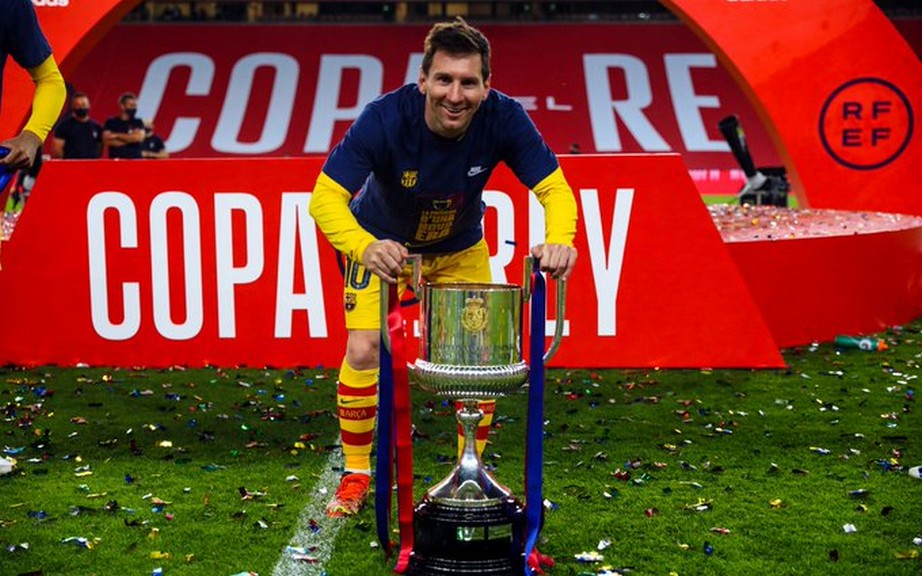 Terítéken Lionel Messi szerződéshosszabbítása