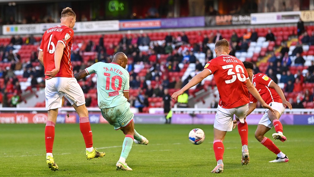 A Swansea lesz a Brentford ellenfele a fináléban