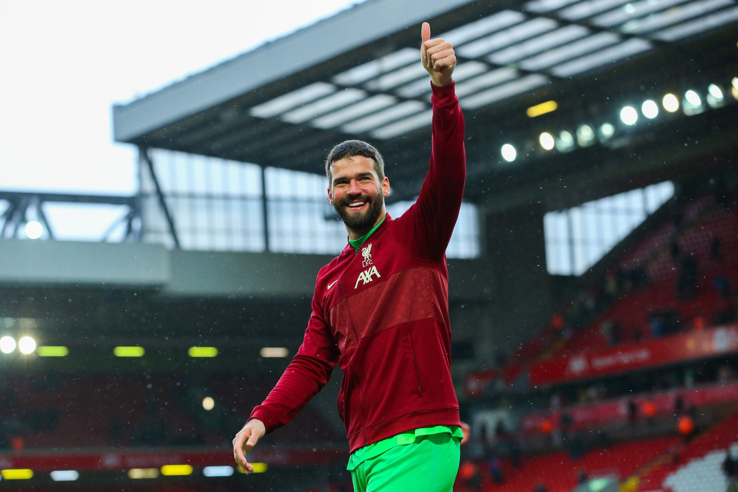 Alisson visszautasította a szaúdi ajánlatokat, marad Liverpoolban
