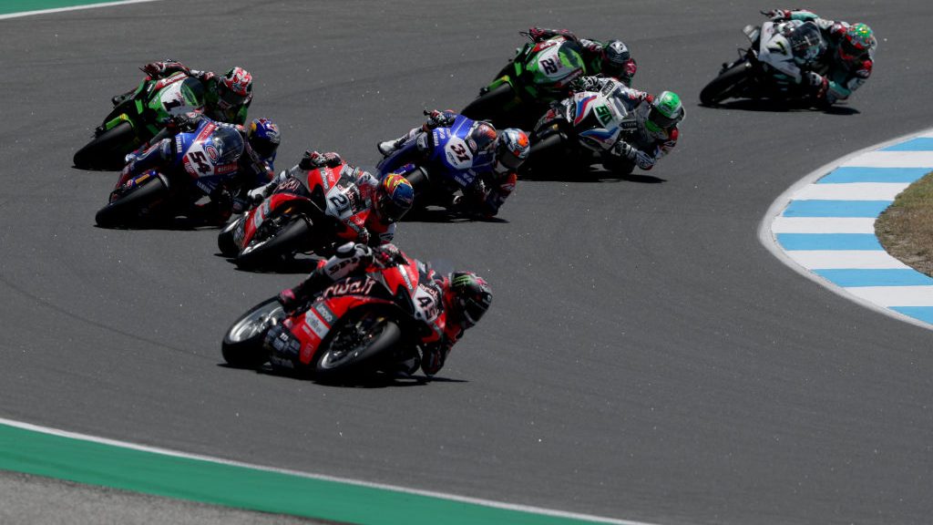 Jonas Folger otthagyja a Bonovo-BMW-t a szezon végén