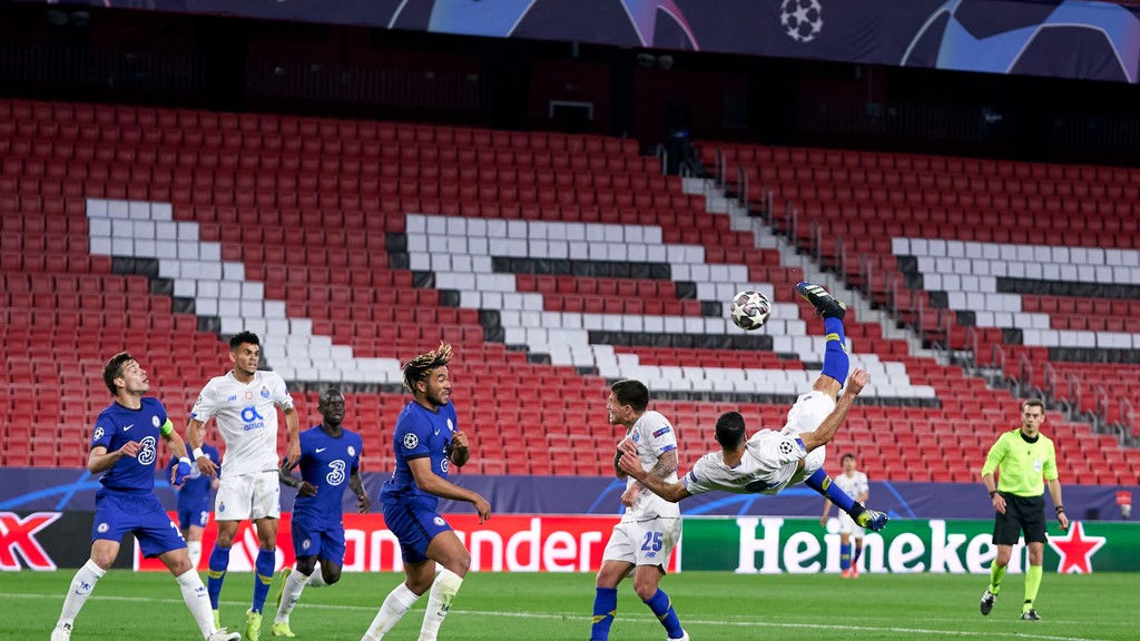 Ollózós gól lett az év legszebbje az UEFA…