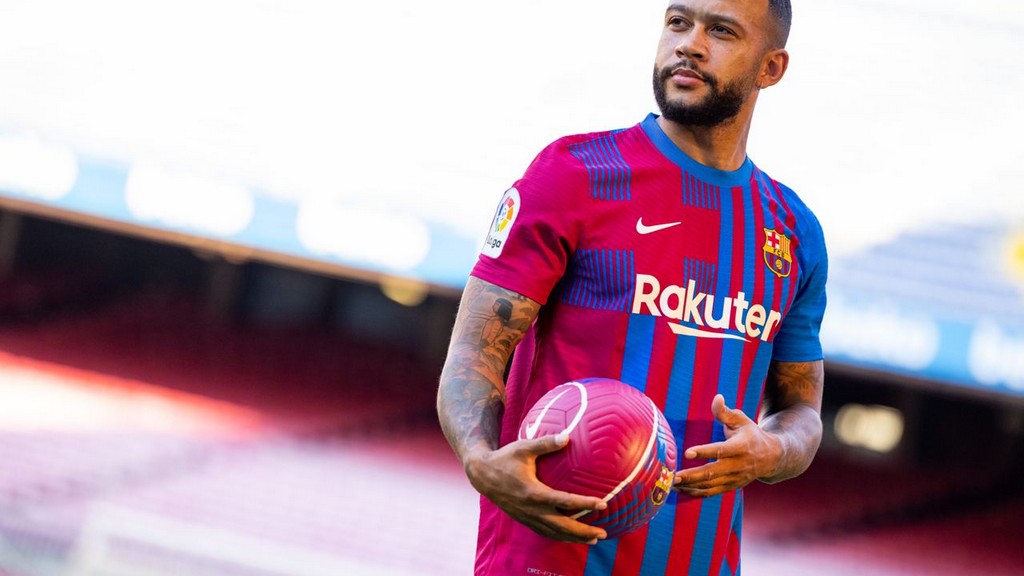 Kászálódik a gödörből a Barca