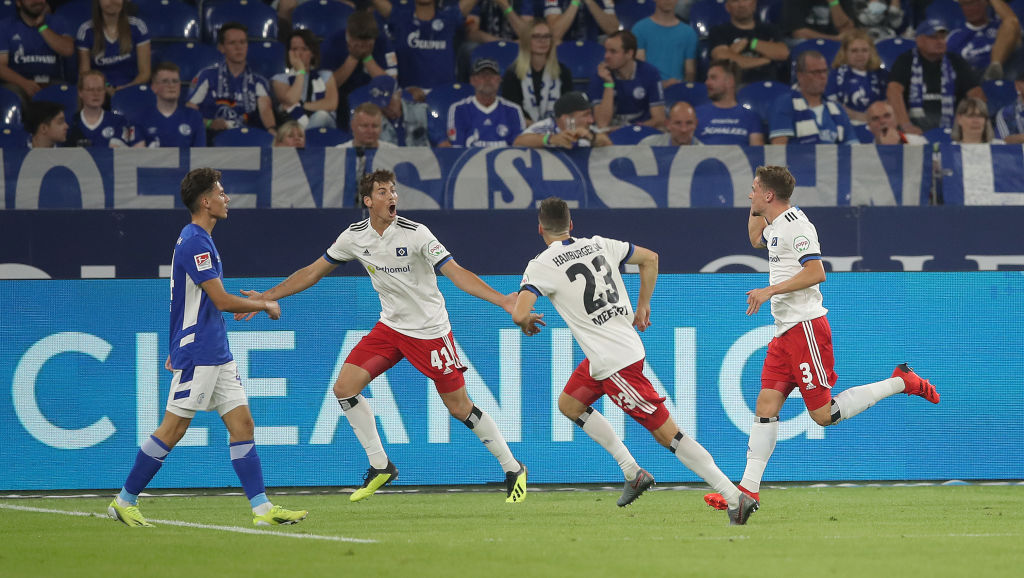 Fordítással indult a Bundesliga II.: Schalke-Hamburg 1-3