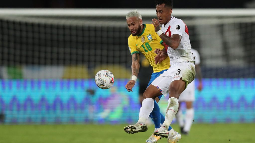 Hajnalban jön a szokásos brazil-perui a Copán