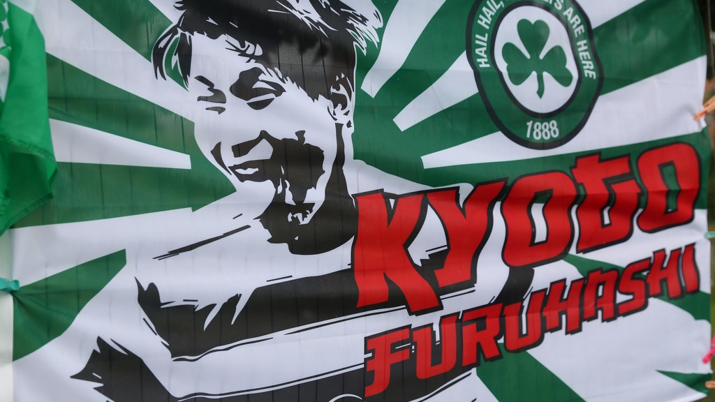 Rasszista videó miatt kitiltotta néhány szurkolóját a Rangers