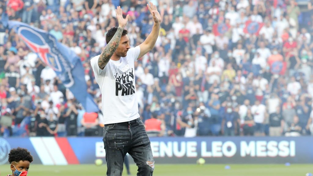 Mikor játszik már a PSG-ben Messi?