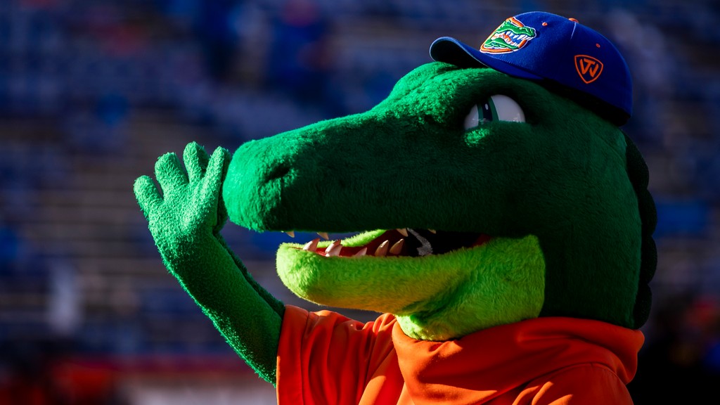 Menesztették a Florida Gators vezetőedzőjét