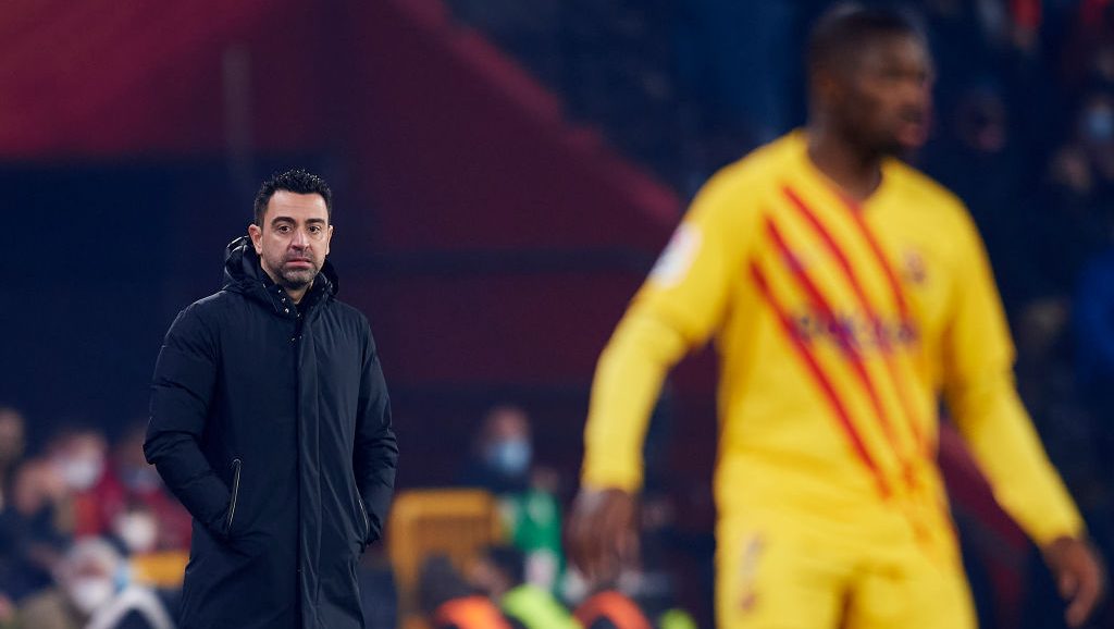 Xavi Dembelének: Aláírsz, vagy mész, most