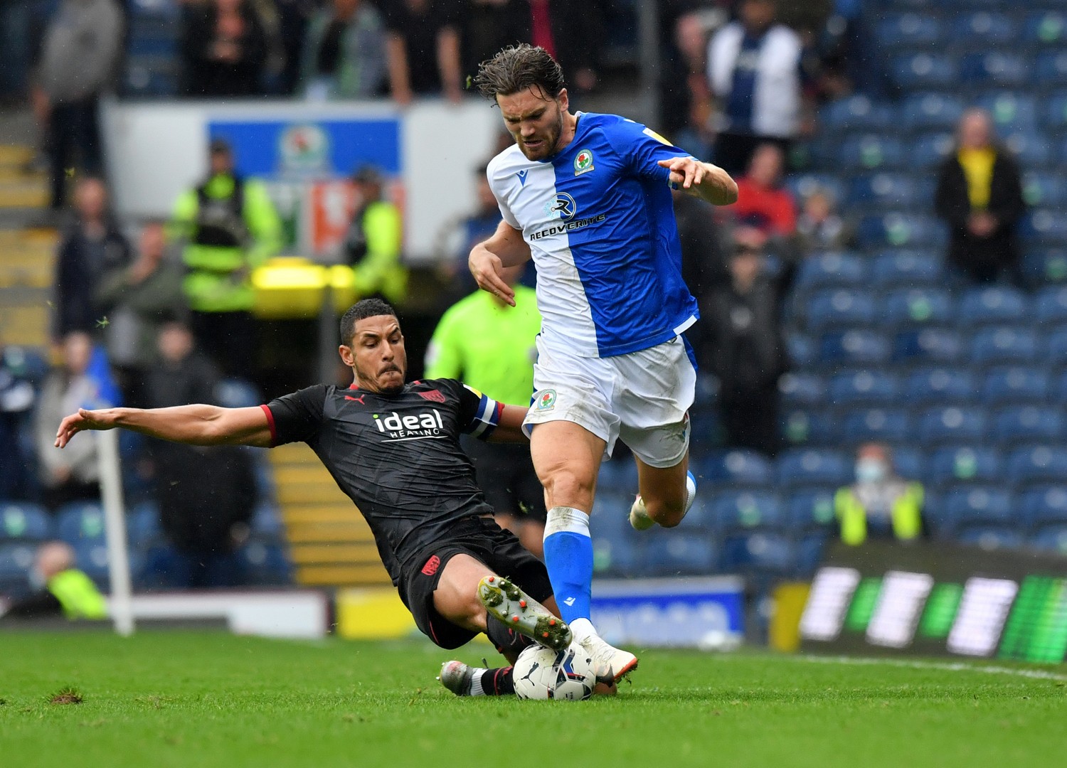A West Brom és a Blackburn zárja a fordulót