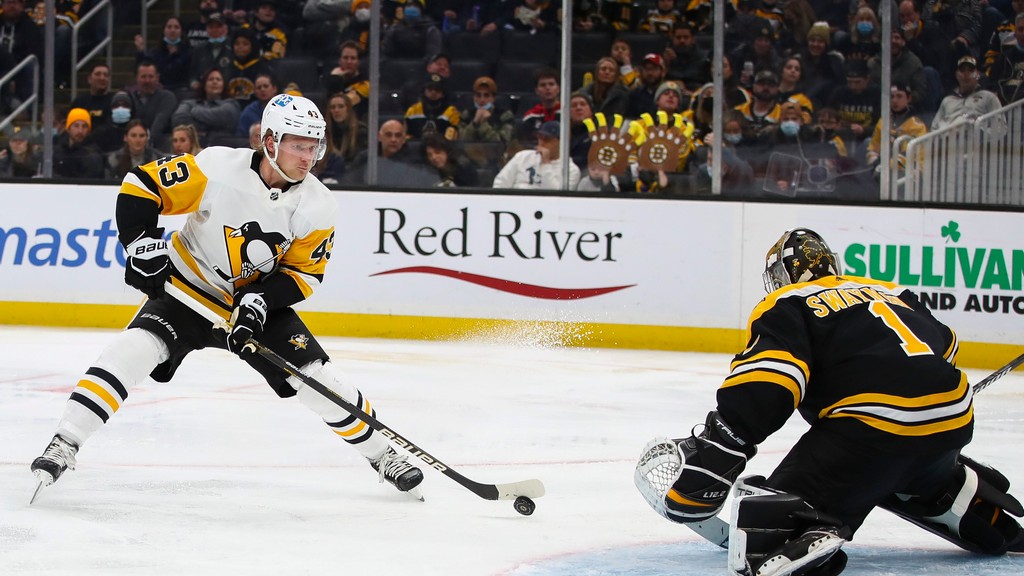 Parázs meccset játszott a Bruins és a Penguins