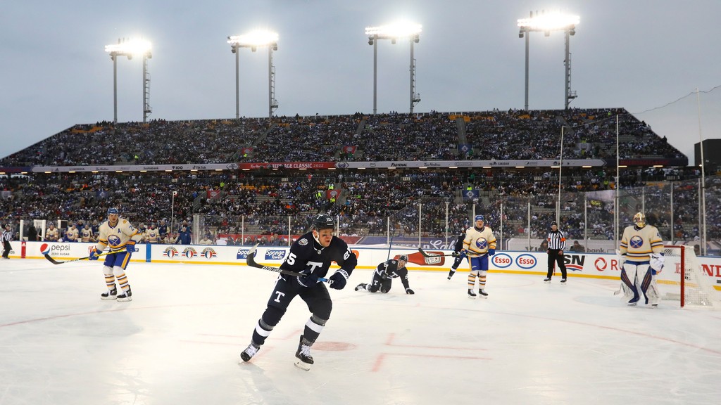 A Buffalo nyerte a Heritage Classic mérkőzést