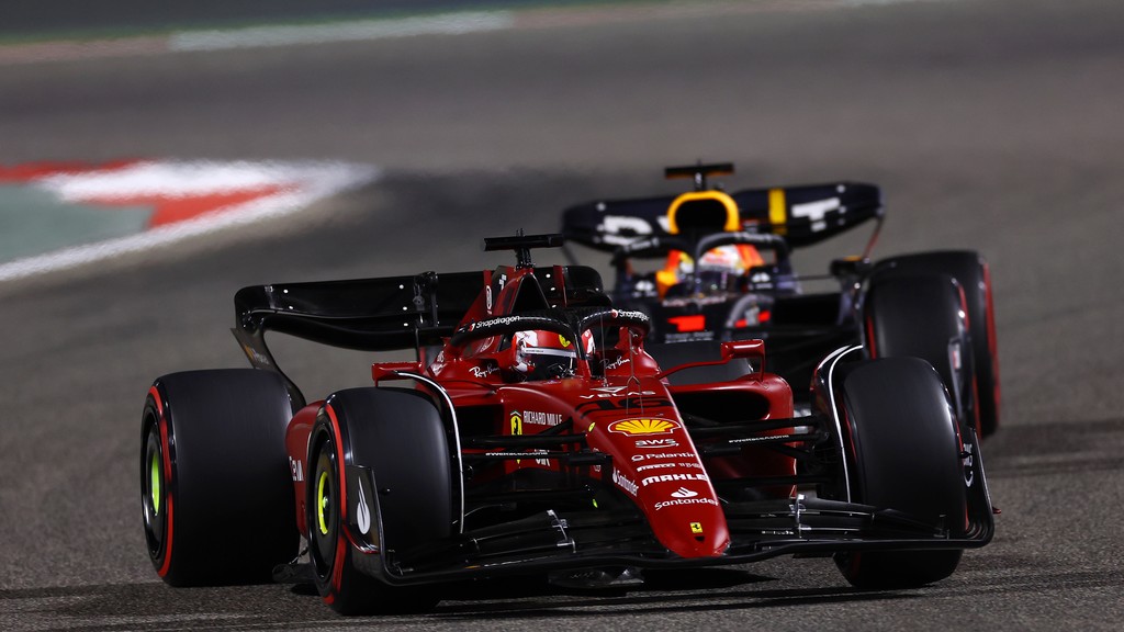 Kettős Ferrari-siker az idénynyitón