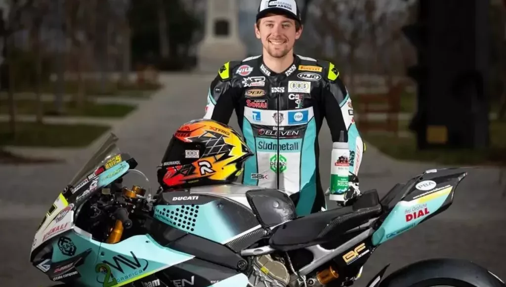 Philipp Öttl is kiírta magát az estorili Superbike-ról