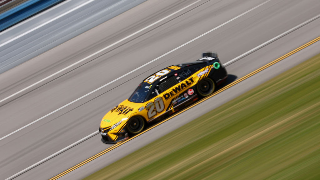 Talladegában folytatódik a NASCAR-szezon
