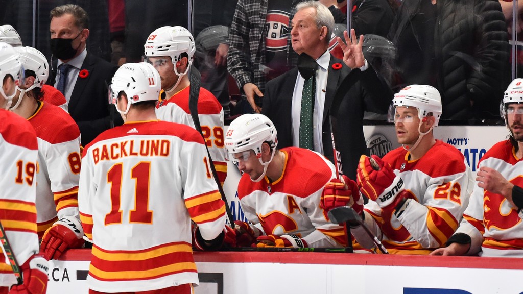 Darryl Sutter az idény legjobb edzője