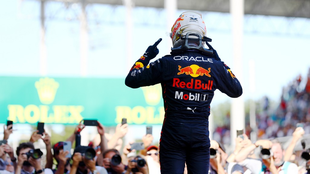 Verstappené a szezon utolsó pole-ja