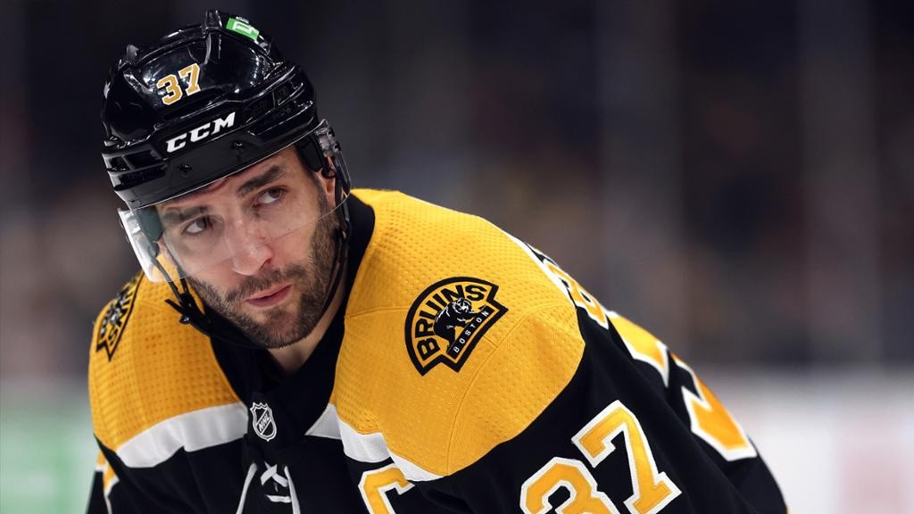 Visszavonult az NHL történetének egyik legjobban védekező csatára