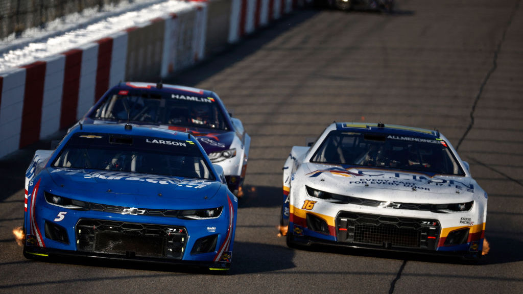 Kyle Larson indul az élről Richmondban