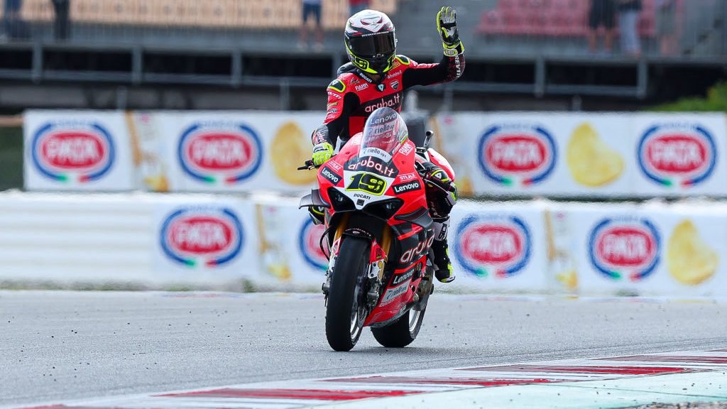 Alvaro Bautista a Superbike új világbajnoka