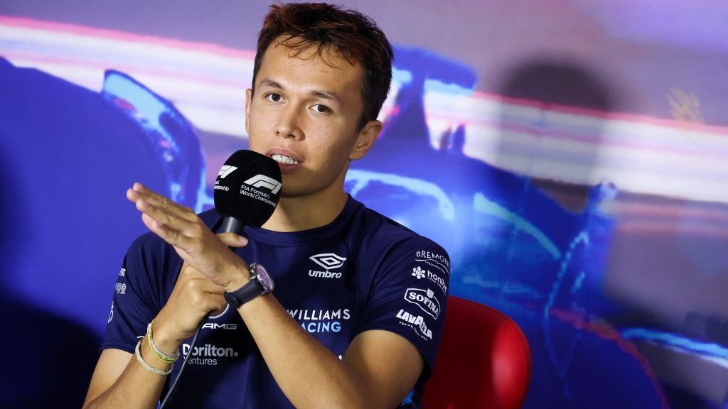 Lélegeztetőgépre került az F1-es pilóta