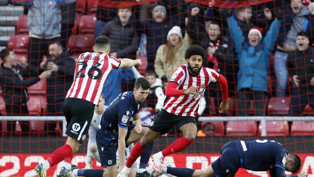 Stewart volt a főszereplő, de Simms gólja kellett a Sunderland győzelméhez