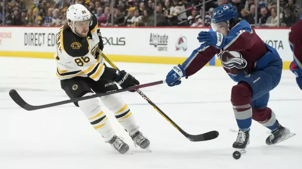 Pastrnak gigaszerződést kapott Bostonban