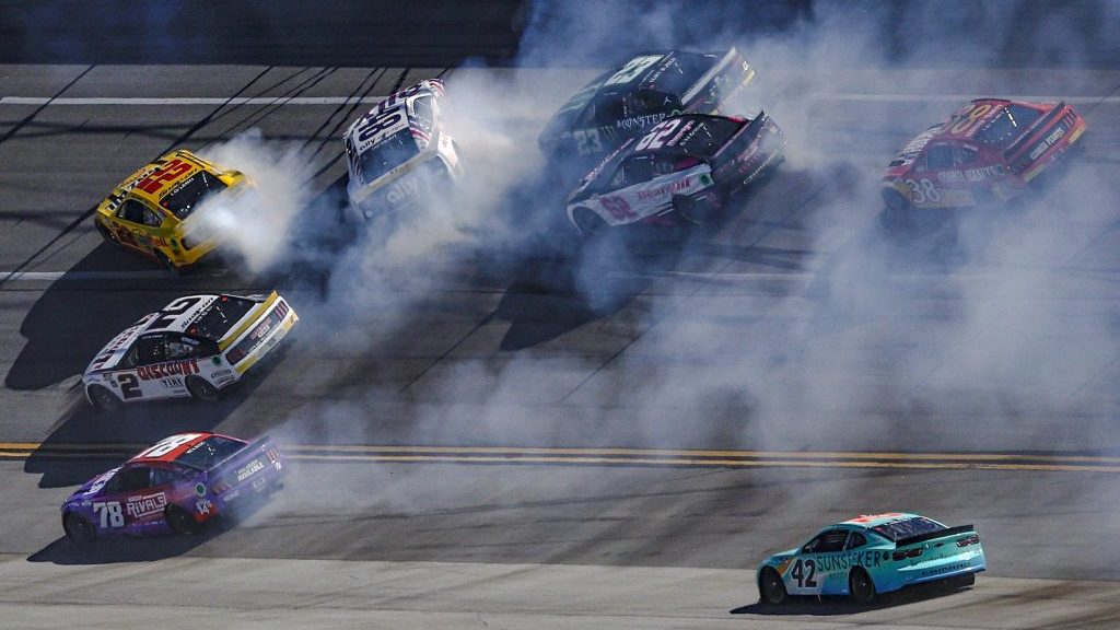 Marad a Network4 csoportnál a NASCAR