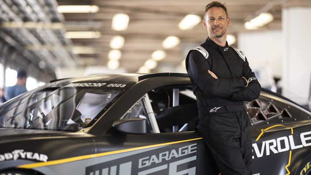 Jenson Buttont az ovál is érdekli