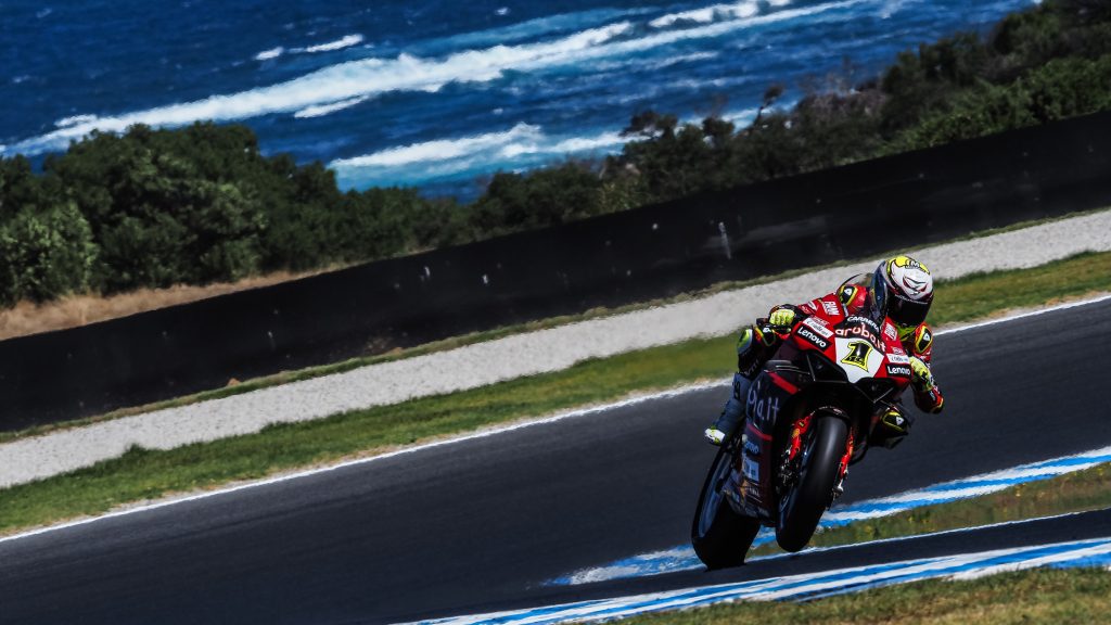 A tesztek véget értek, hétvégén indulhat a Superbike-szezon