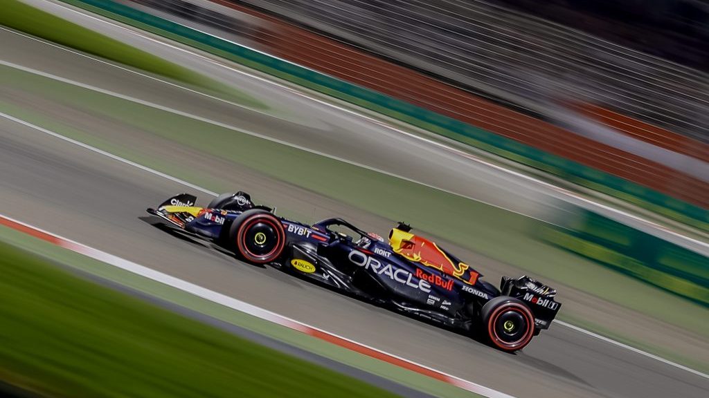 Red Bull egy-kettő, Alonso harmadik hely a szezon első Forma-1-es versenyén
