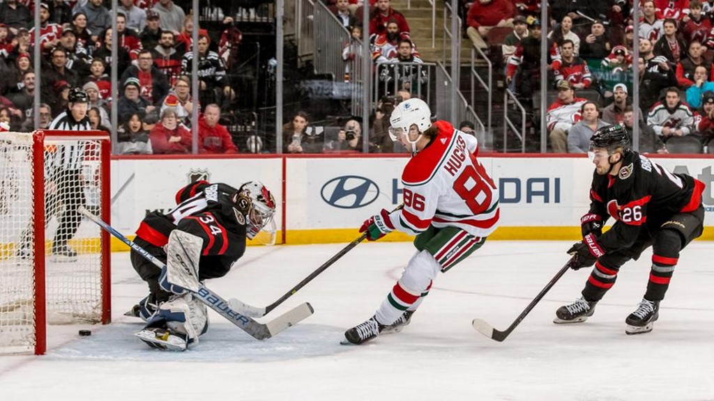 A Devils a playoffban, a Bruins már csoportgyőztes