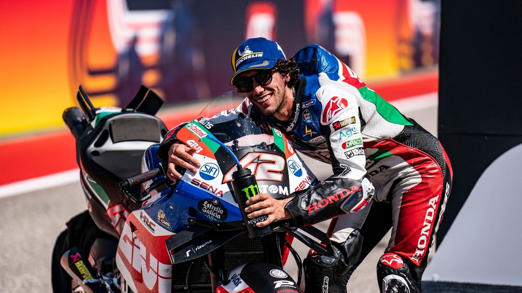 Álex Rins nyert Austinban