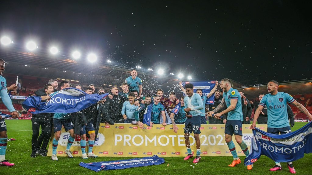 A Burnley az első feljutó
