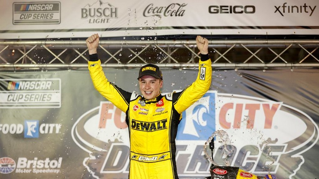 Christopher Bell nyert a bristoli salakon