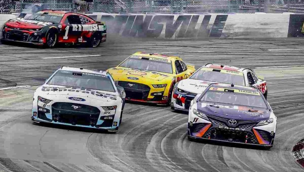 IndyCar és NASCAR-futam az esti kínálatban