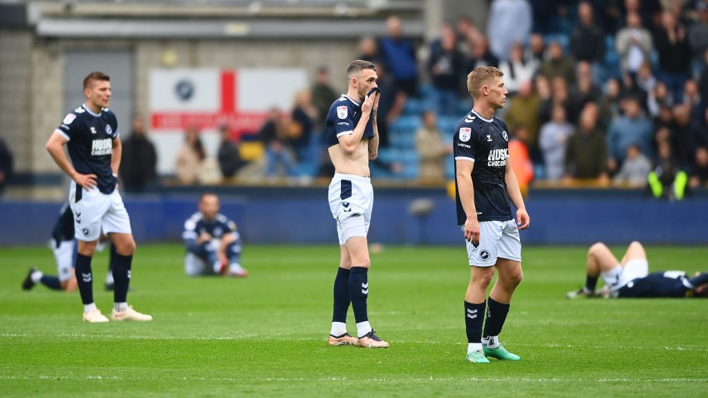 3–1-ről 3–4, az utolsó napon csúszott le a playoffról a Millwall
