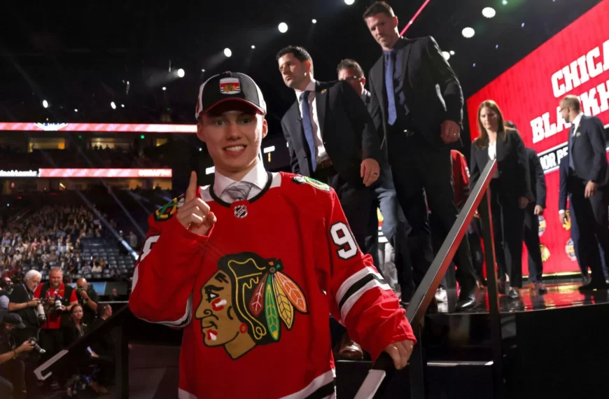 Connor Bedardot vitte el elsőként az NHL drafton a Chicago Blackhawks