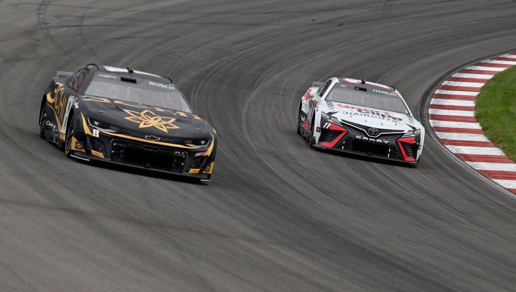Kyle Busch mindent kivédekezett Illinoisban
