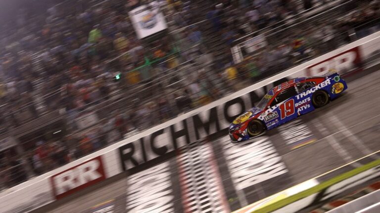 Egy hétvége, két helyszín és három futam a NASCAR-ban