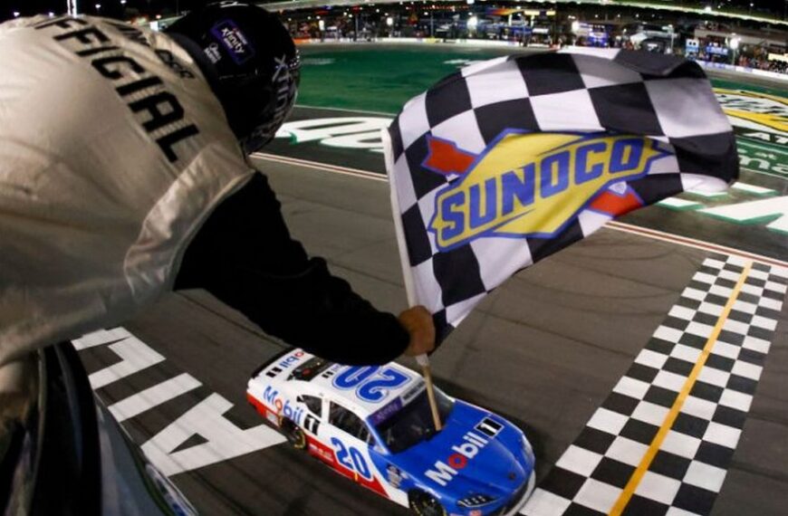 John Hunter Nemechek hosszabbításban nyerte az Xfinity futamát