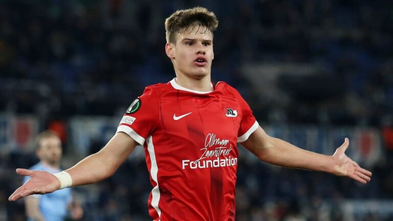 Kerkez a Lazio helyett a Bournemouthnál köt ki