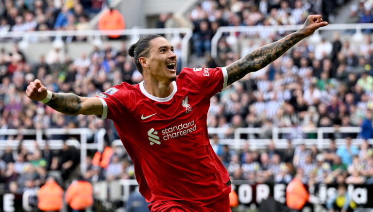 A Liverpool-csatár a Napoliba tart