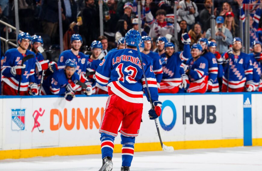 Hét évvel hosszabbított a Rangers egykori 1/1-ese