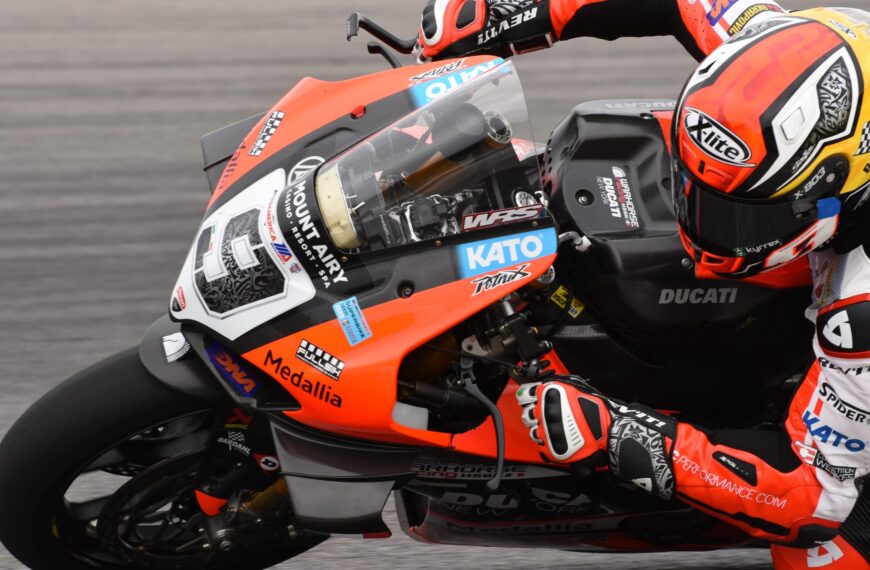 Bombaerős pilótafelállást szedett össze a Ducati a 2024-es Superbike-ra