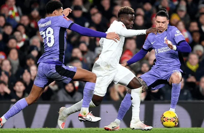 Mezmizéria az Arsenal–Liverpoolon, de a jó cél érdekében