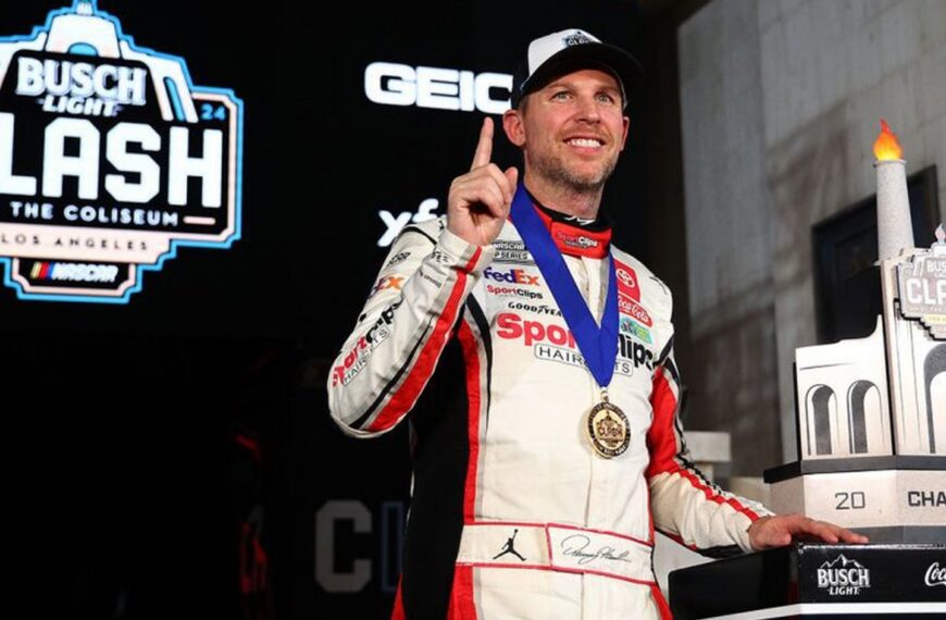 Denny Hamlin győzelmével tért vissza a NASCAR