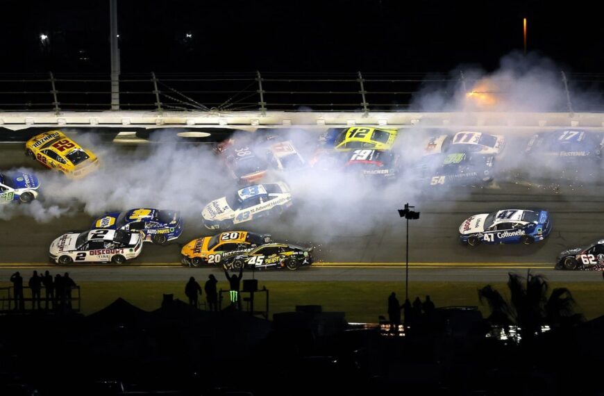 William Byron sikerével indult a NASCAR-szezon