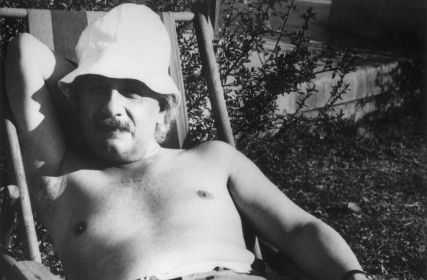 Ha Albert Einsteinre gondolunk, nem a szoknyavadász kifejezés ugrik be először, pedig nem lenne véletlen
