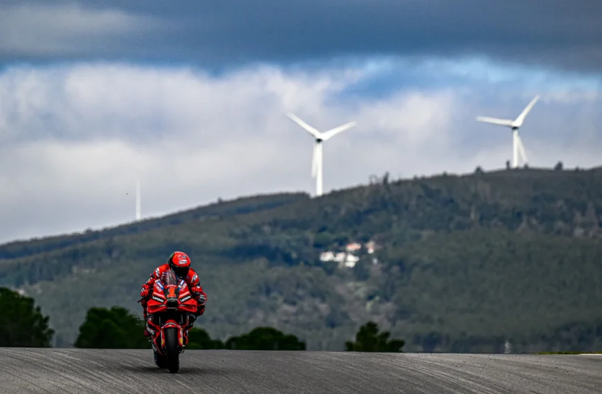 Újabb két évig biztosított a portugál MotoGP-futam