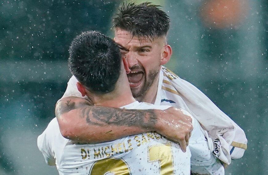 A harmadik Bundesliga 1-est verte, kupaelődöntős a 3. ligás Saarbrücken